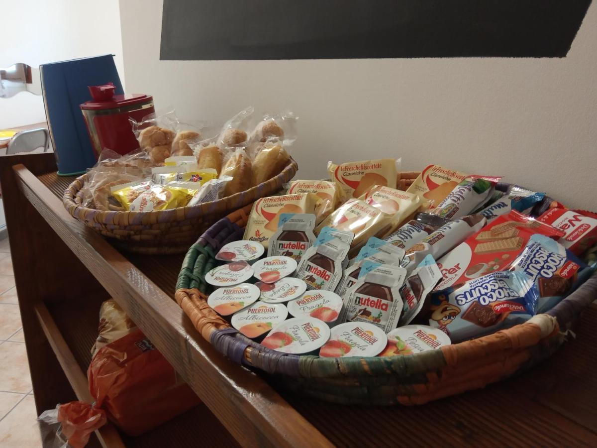 포르토 토레스 Al Centoventi B&B 외부 사진